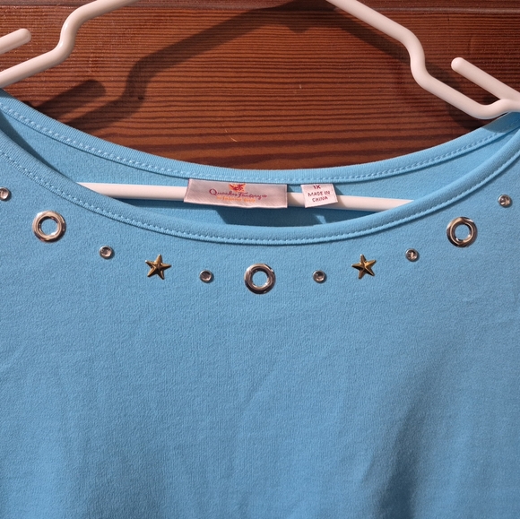 Women's 1X Quaker Factory Blue Top w/ Round Collar & Embroidery Details - Picture 3 of 9